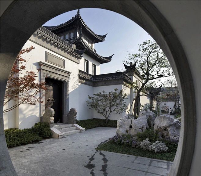 現(xiàn)代高級極簡耐看黑灰白無燈設計家裝