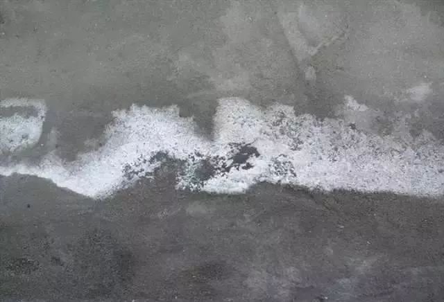 地鋪石300×600排水坡度設(shè)計(jì)