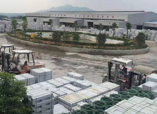 芝麻灰石材廠家產地在哪些地區(qū)