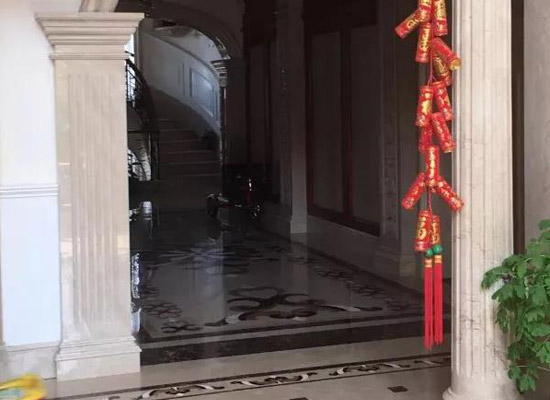 用大理石鋪地怎么樣？
