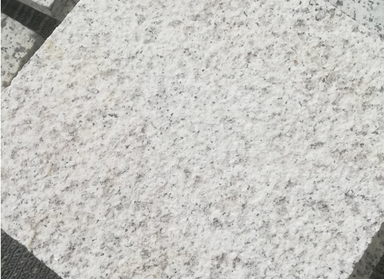 花崗巖路緣石規(guī)格型號(hào)？