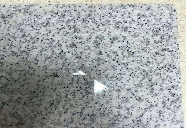 2公分芝麻白火燒板價格